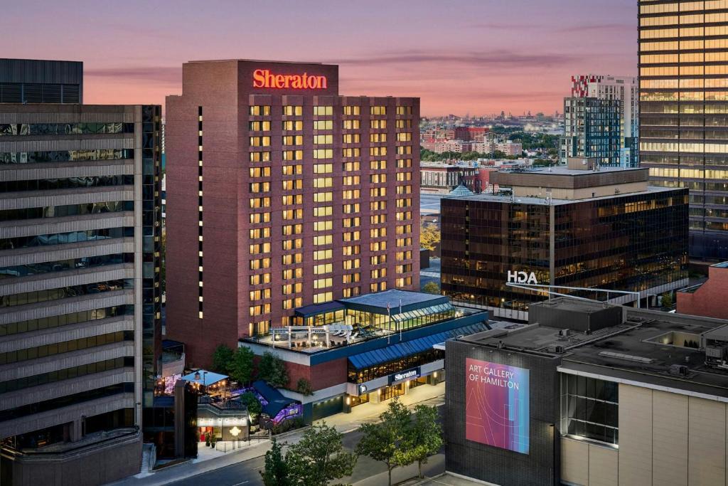 Central Hamilton Hotel | Sheraton Hamilton Hotel