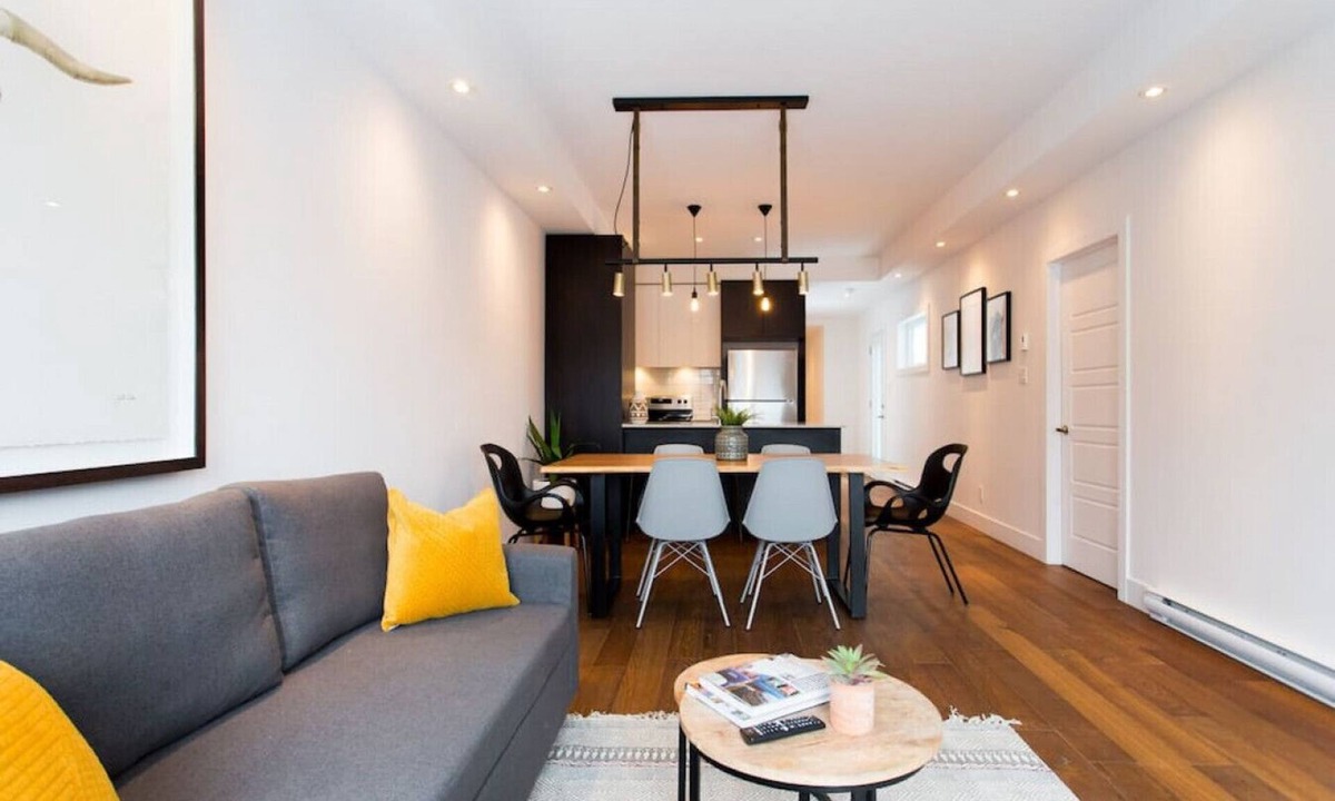 Little Italy Condo | Spacious 2 Bedroom Condo in Little Italy