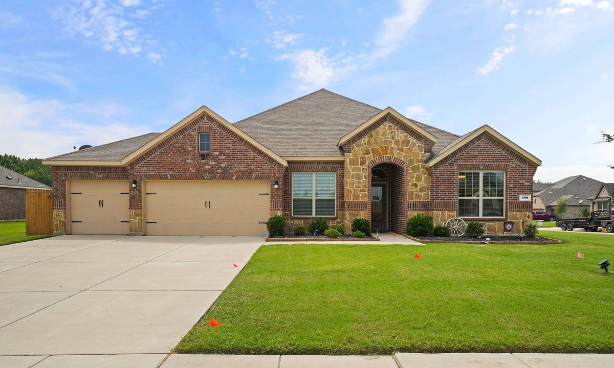 Oak Point House | Spacious 4b3bth N. Dallas home in quiet area. 30min from DFW or 41min to DAL