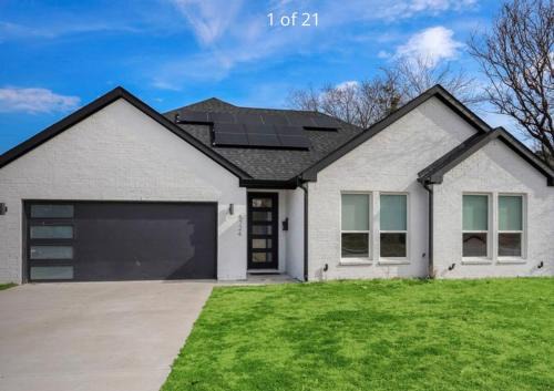 Dallas Villa | Spacious 4BR Dallas home near downtown