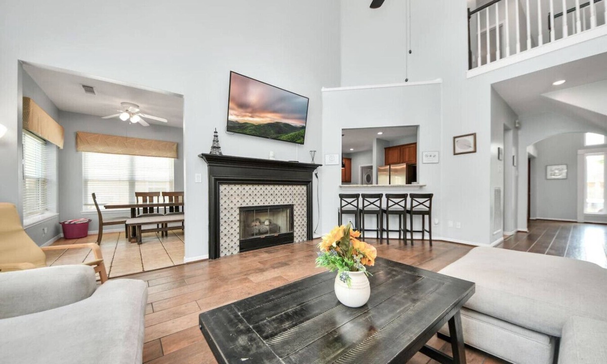 Pinehurst Of Atascocita House | Spacious 7BR Oasis w/Pool, Spa & Game Room
