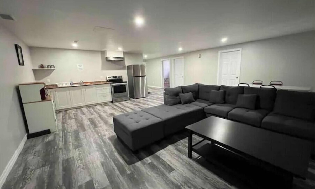 Cochrane Apartment | Spacious Apartment On Hwy 11 S (Includes all the amenities you need)
