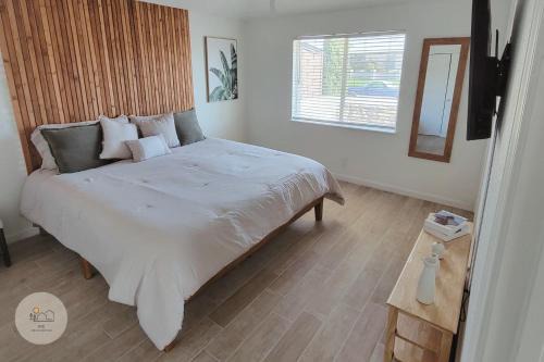 Biggs Field House | Spacious Family Friendly House 10 min to Zaragoza