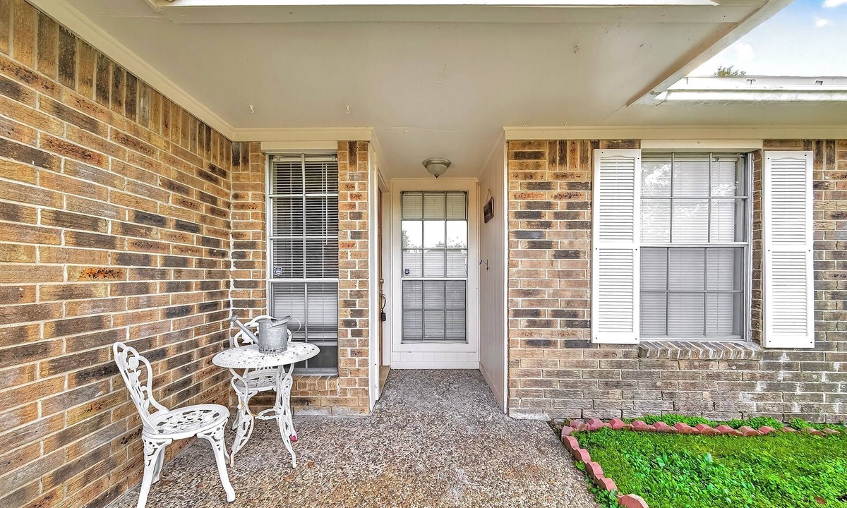 Pasadena House | Spacious Houston Retreat 15 Min to NASA, Kemah & Downtown