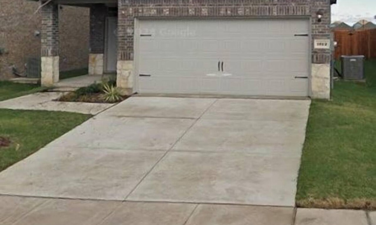 Princeton House | Spacious Princeton Home: Game Room and Yard