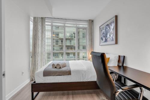 CityPlace Apartment | Spadina Modern suites