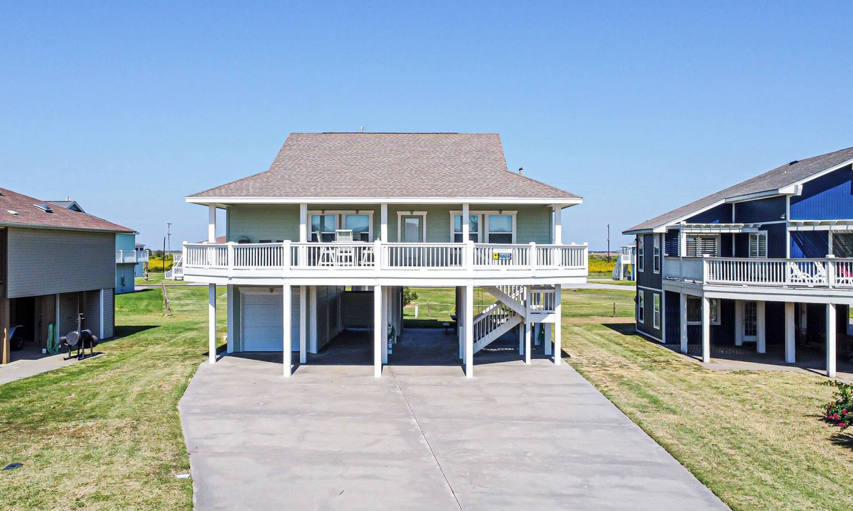 Port Bolivar House | Spoonbill: 3 BR, 2 BA House in Crystal Beach, Sleeps 12