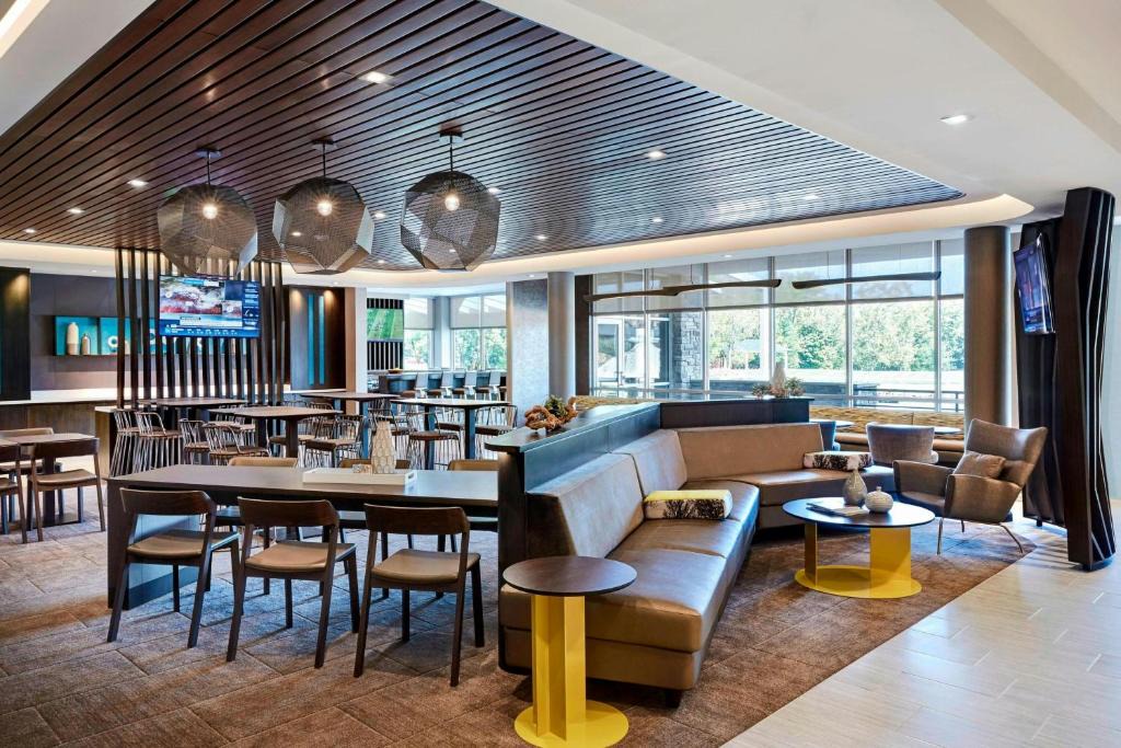 Coppell Hotel | SpringHill Suites by Marriott Coppell DFW Airport North