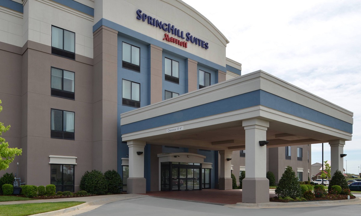 Central Oklahoma City Hotel | SpringHill Suites by Marriott Oklahoma City Airport