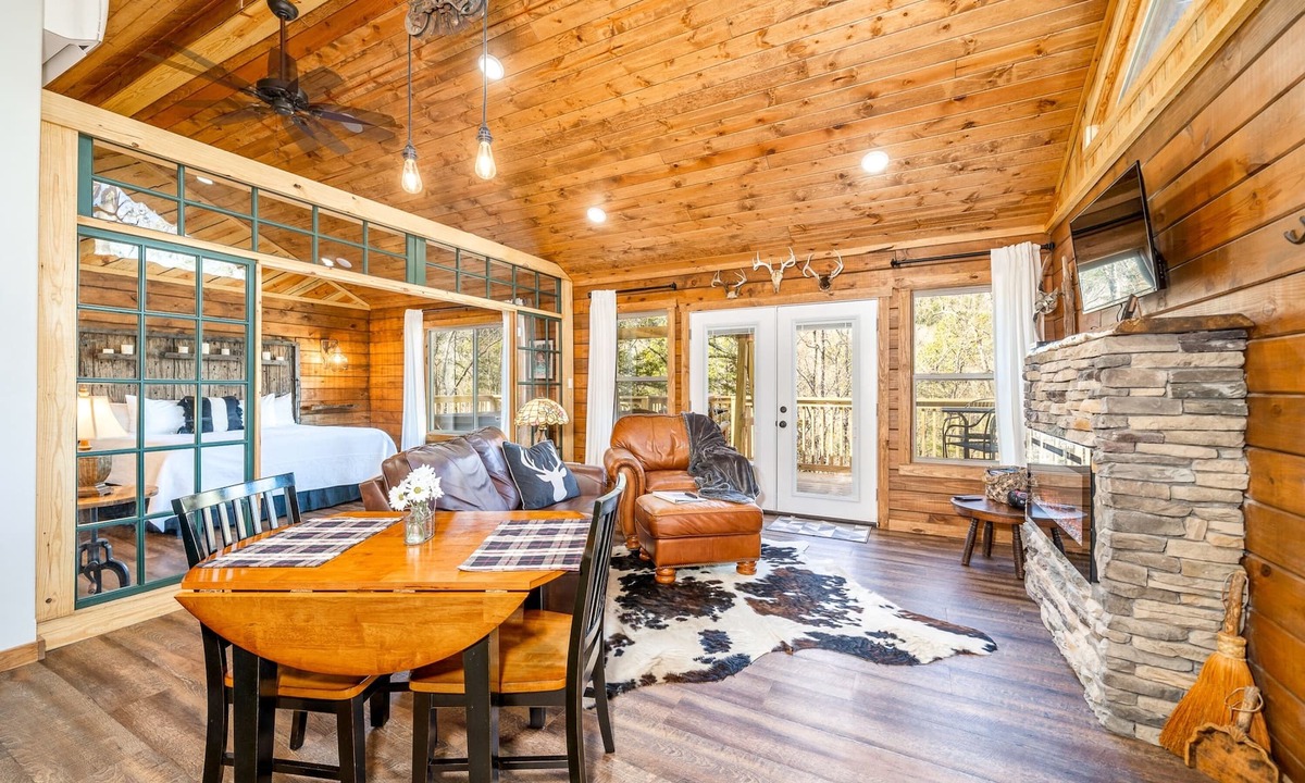 Mid America Hotel | Starlight Haven Hot Springs