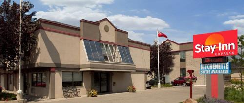 Alderwood Hotel | Stay Inn Express Toronto
