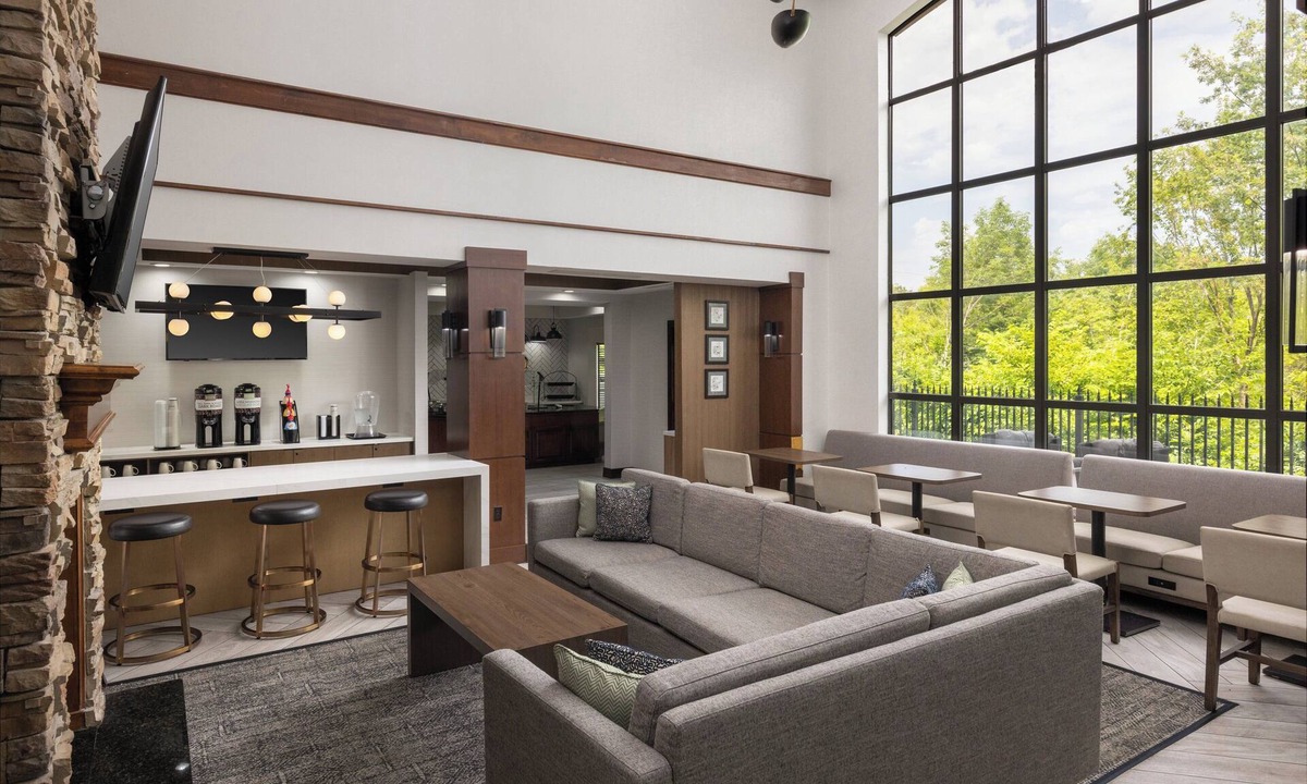 Rogers Hotel | Staybridge Suites Bentonville-Rogers by IHG