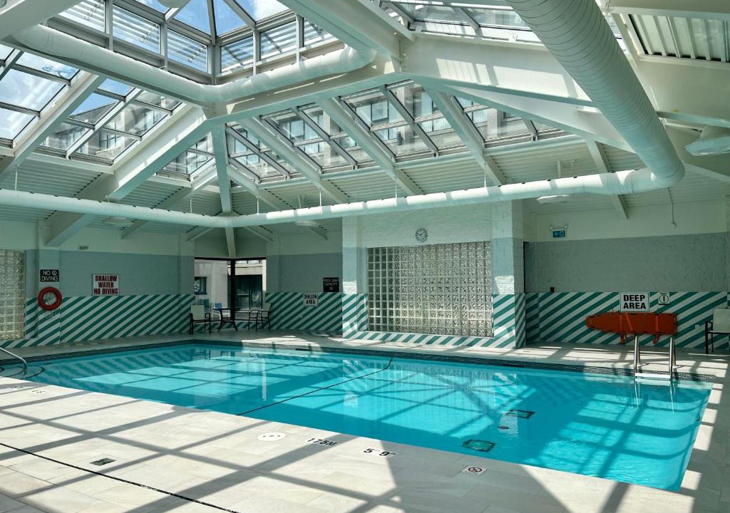 Etobicoke Hotel | Staybridge Suites Toronto Airport East by IHG
