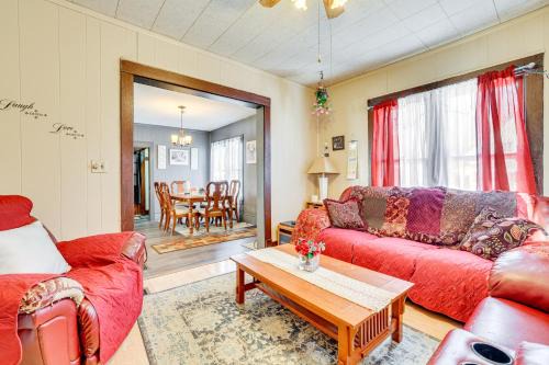 Preston House | Steps to Root River: Home w/Large Yard!