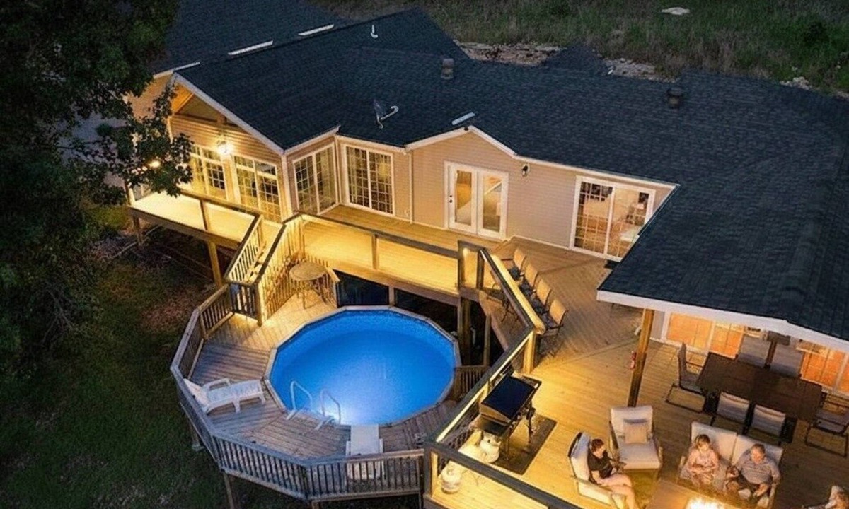 Omaha Cabin | Stillwater Lodge: Private Pool and Play Resort