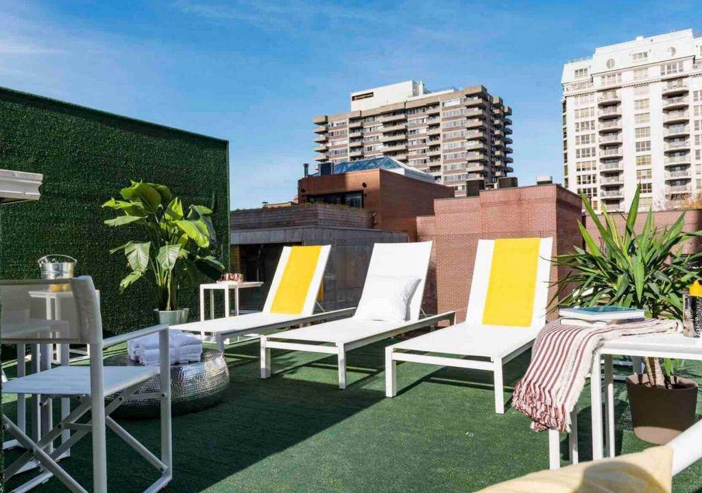 Downtown Montreal Apartment | Studio (303) Drummond By BouticStay