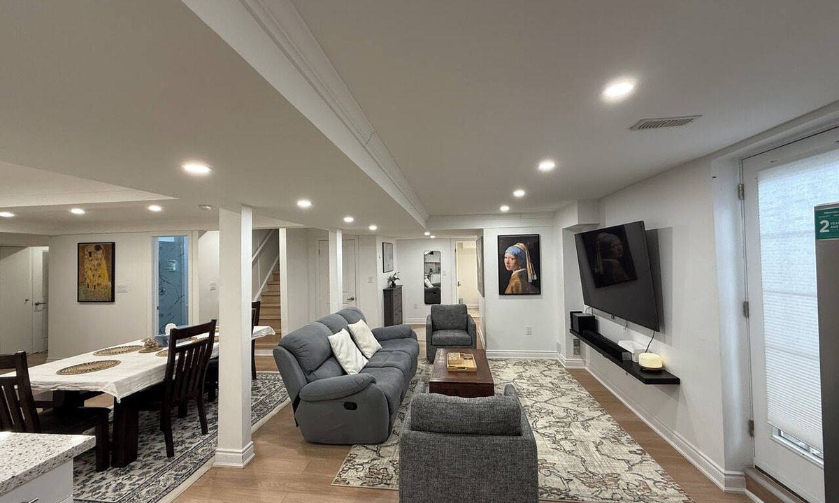 Mount Pleasant Apartment | Studio 8848 - 3 Bedroom Basement Apartment - Oasis in Suburban