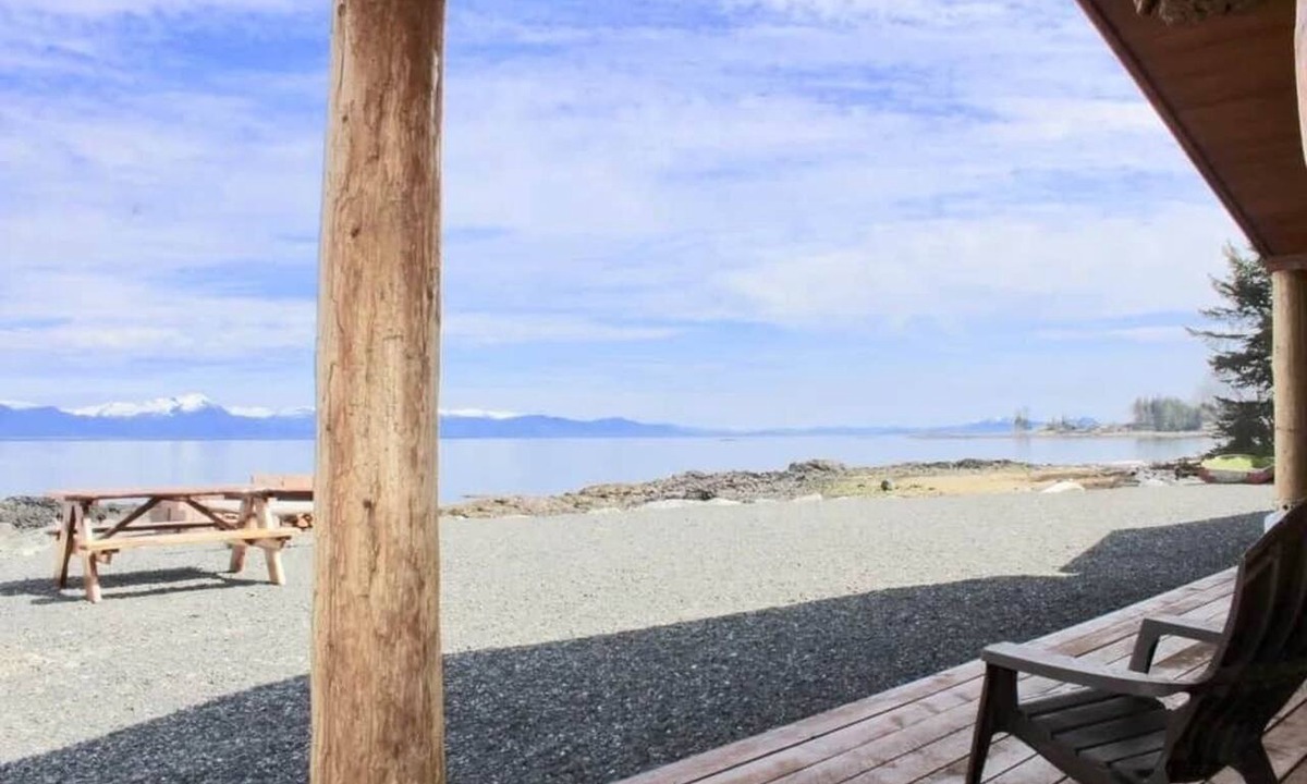 Coffman Cove House | Studio Cabin B