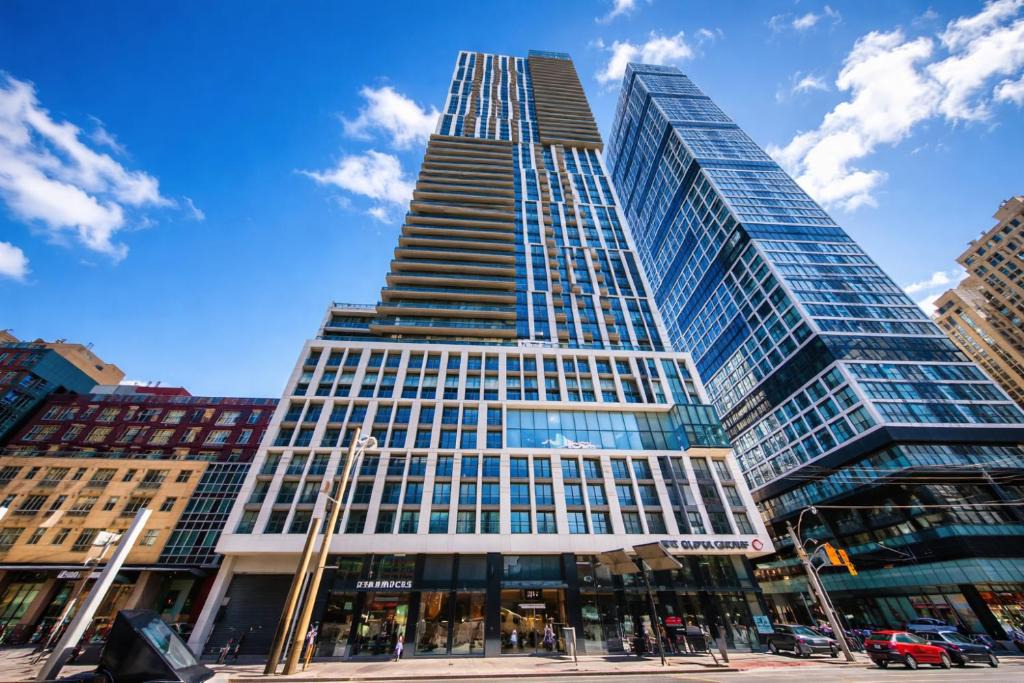 Garden District Apartment | Studio Condos - Downtown Toronto