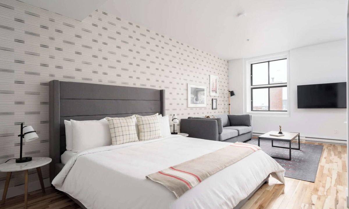 Old Montreal Apartment | Studio w/King Bed|Old Montreal