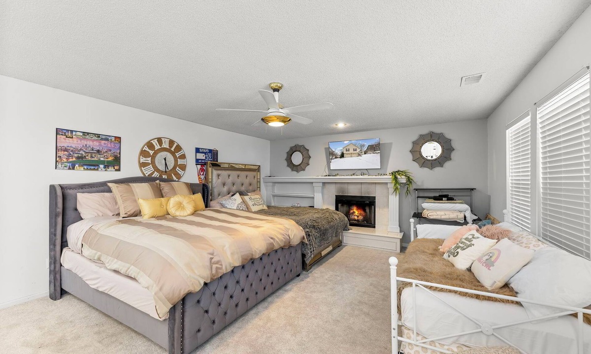Shawnee House | Summit Haven Game Room Firepit Pet-Friendly