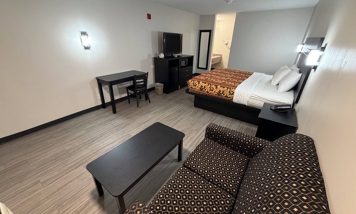 Brady Hotel | Sunset Inn