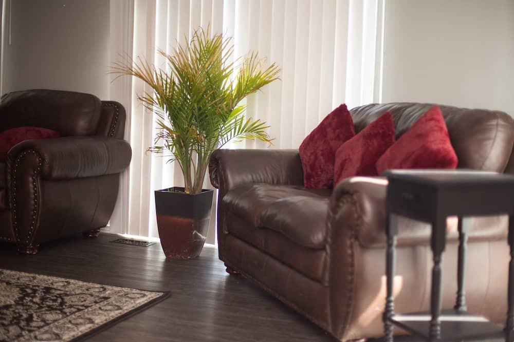 Cameron Apartment | Super easy access to ATV/Snowmobile trail right across the road