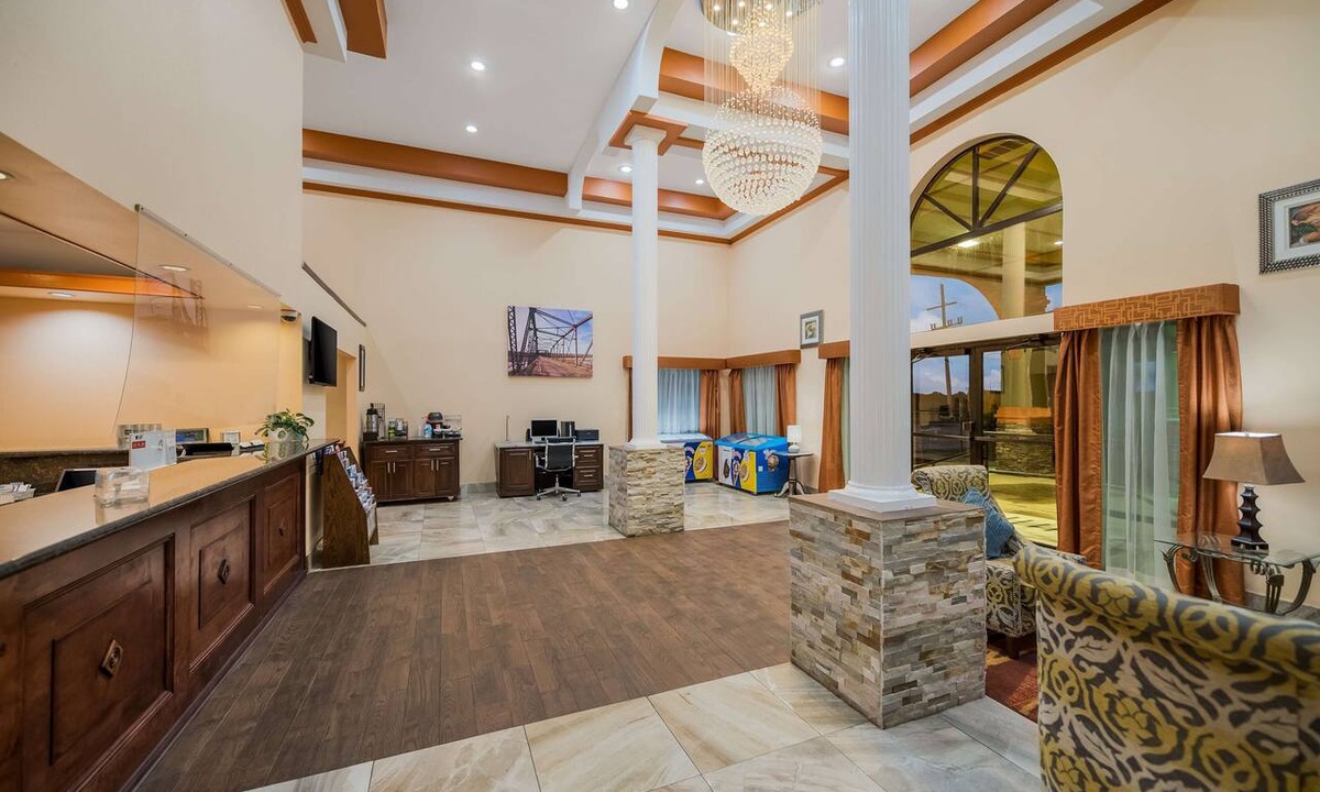 Mount Pleasant Hotel | SureStay Hotel by Best Western Mt Pleasant