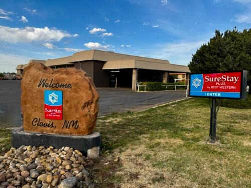 Clovis Hotel | SureStay Plus by Best Western Cannon A.F.B.