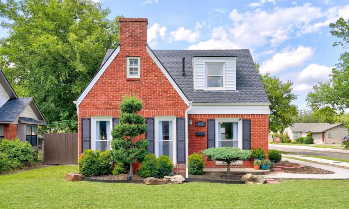 Norman Cottage | The Corner Cottage