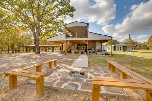 Emory House | The HQ’ Lake Fork Home w/Shared Dock!