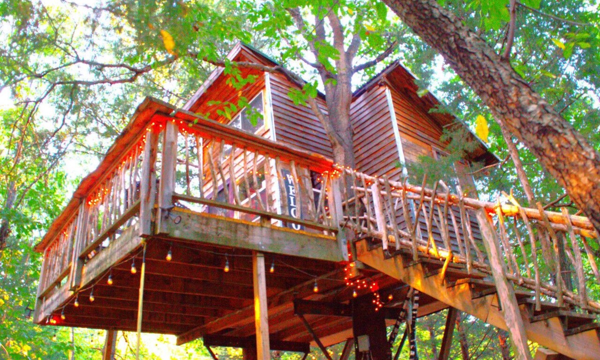 Eufaula Cabin | The Hummingbird Treehouse