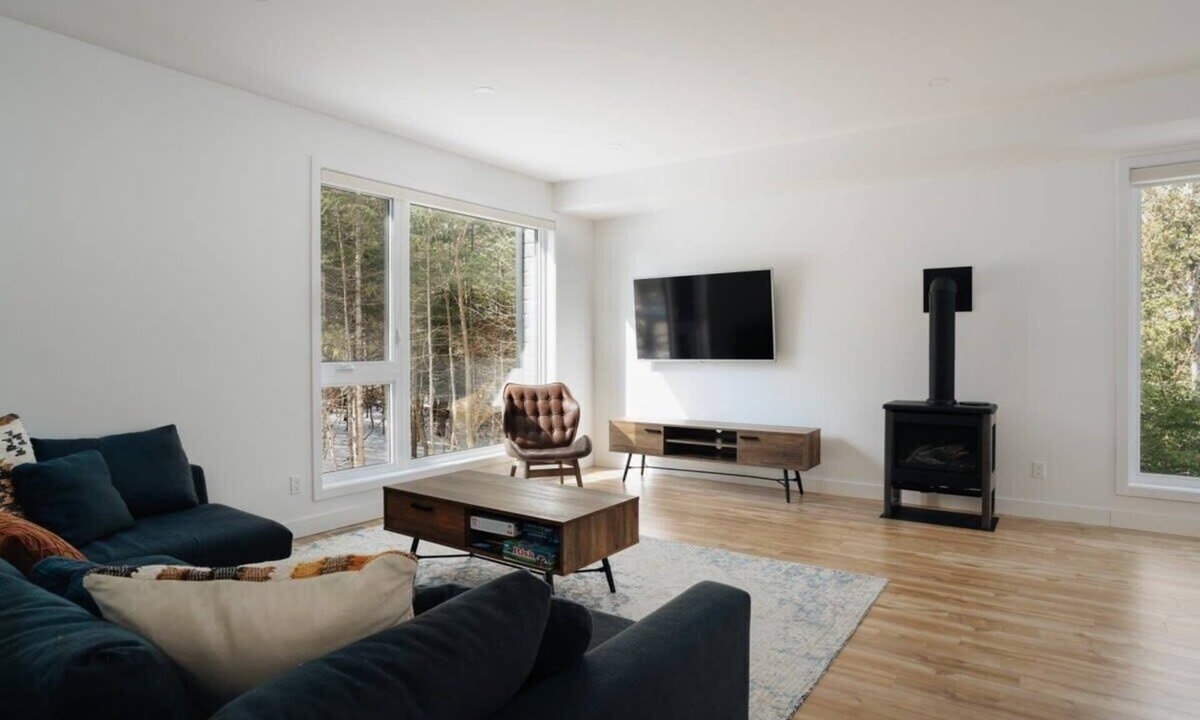 Saint Come Ski Chalet | The Nordet : Mountain Views, Spa & Summer Hiking