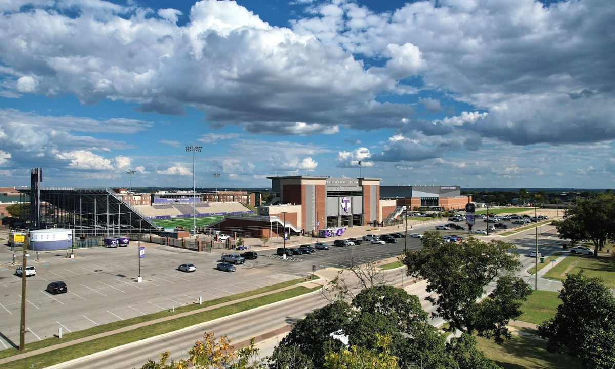 Stephenville House | The Texan Sideline - Directly across from Memorial Stadium