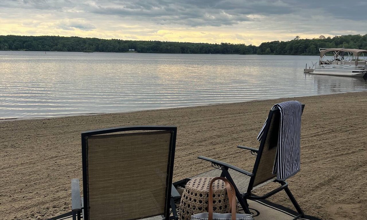 Waltham Cabin | The Water's Edge No. 1 & 2