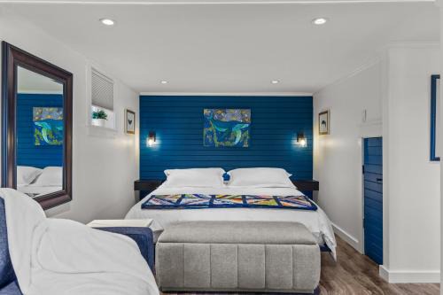 Terra Nova Apartment | The Whistling Kettle King Studio Near Downtown