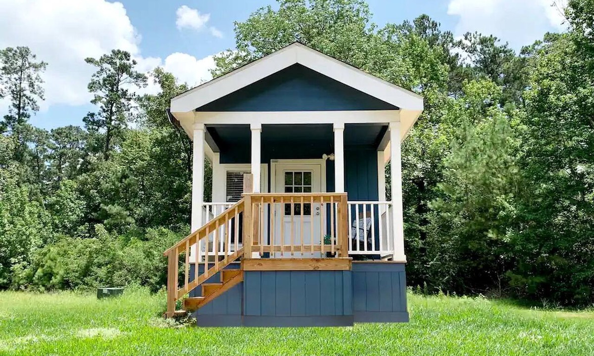Willis Cabin | Tiny Home in Texas for Family Getaways near Houston