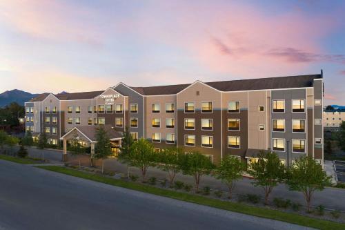 Midtown Anchorage Hotel | TownePlace Suites by Marriott Anchorage Midtown