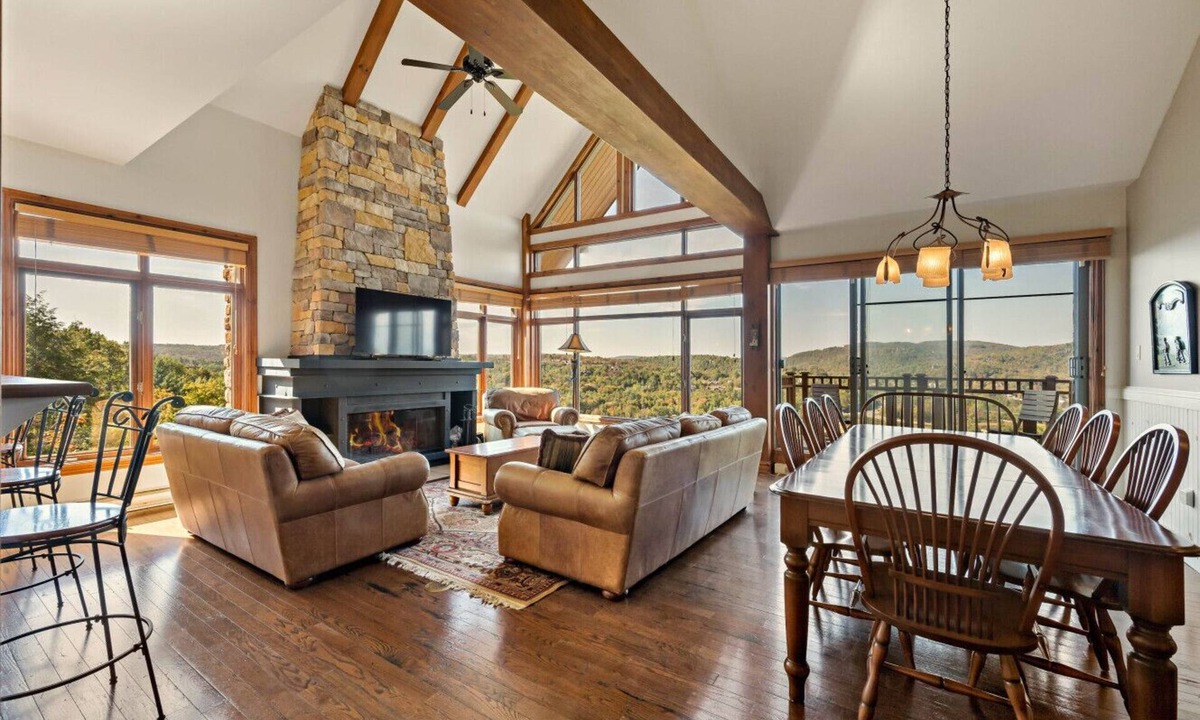 Mont-Tremblant Pedestrian Village Condo | Tremblant Prestige - Altitude 172-11