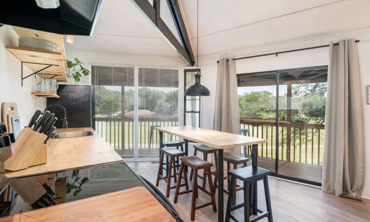 Jones Mills House | Unique Octagon Home near Hot Springs