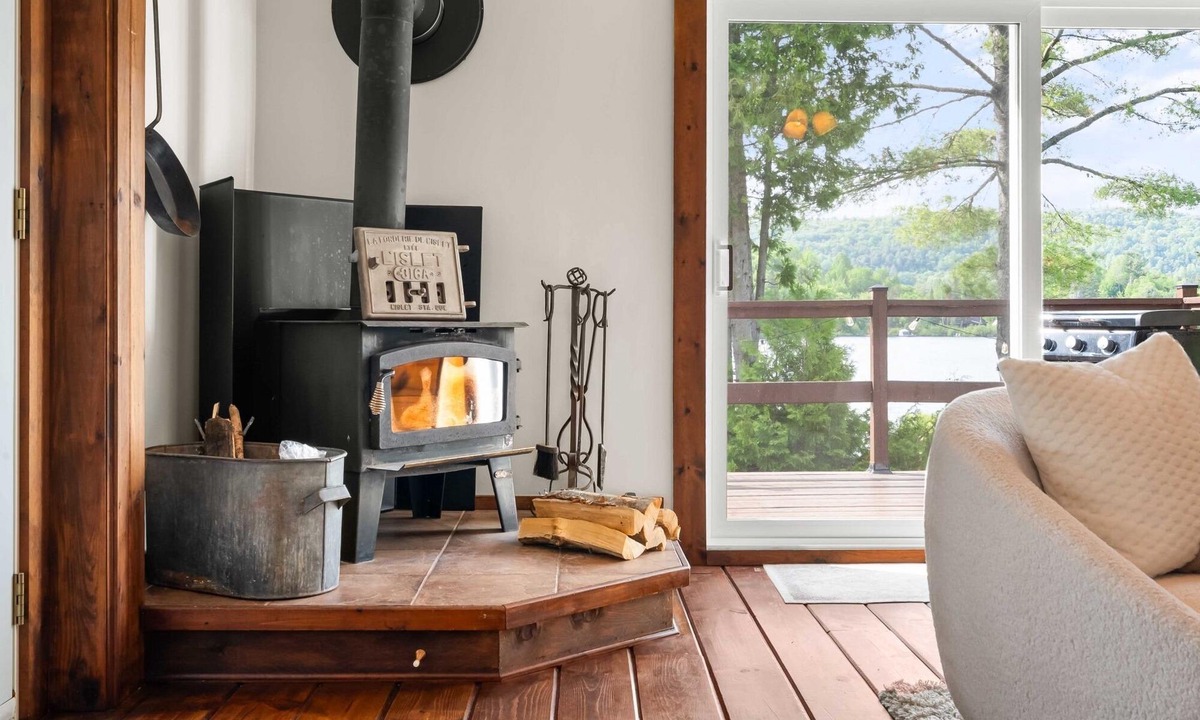 Saint-Mathieu-du-Parc Cabin | Unique private Island, islet Chouette