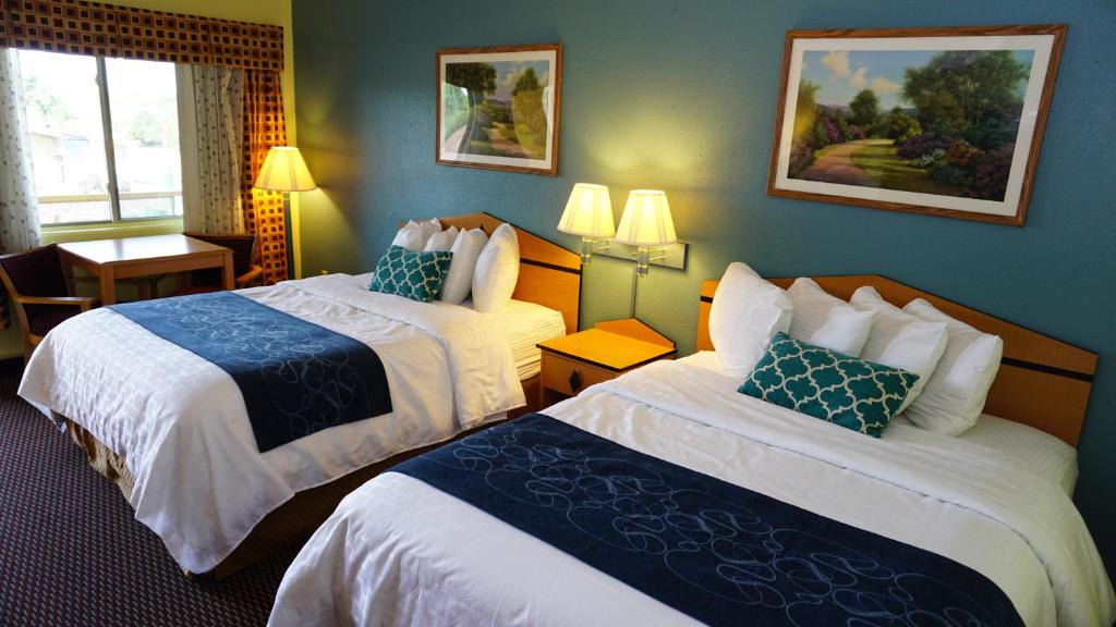 Sunset Hills Hotel | Virginia Inn