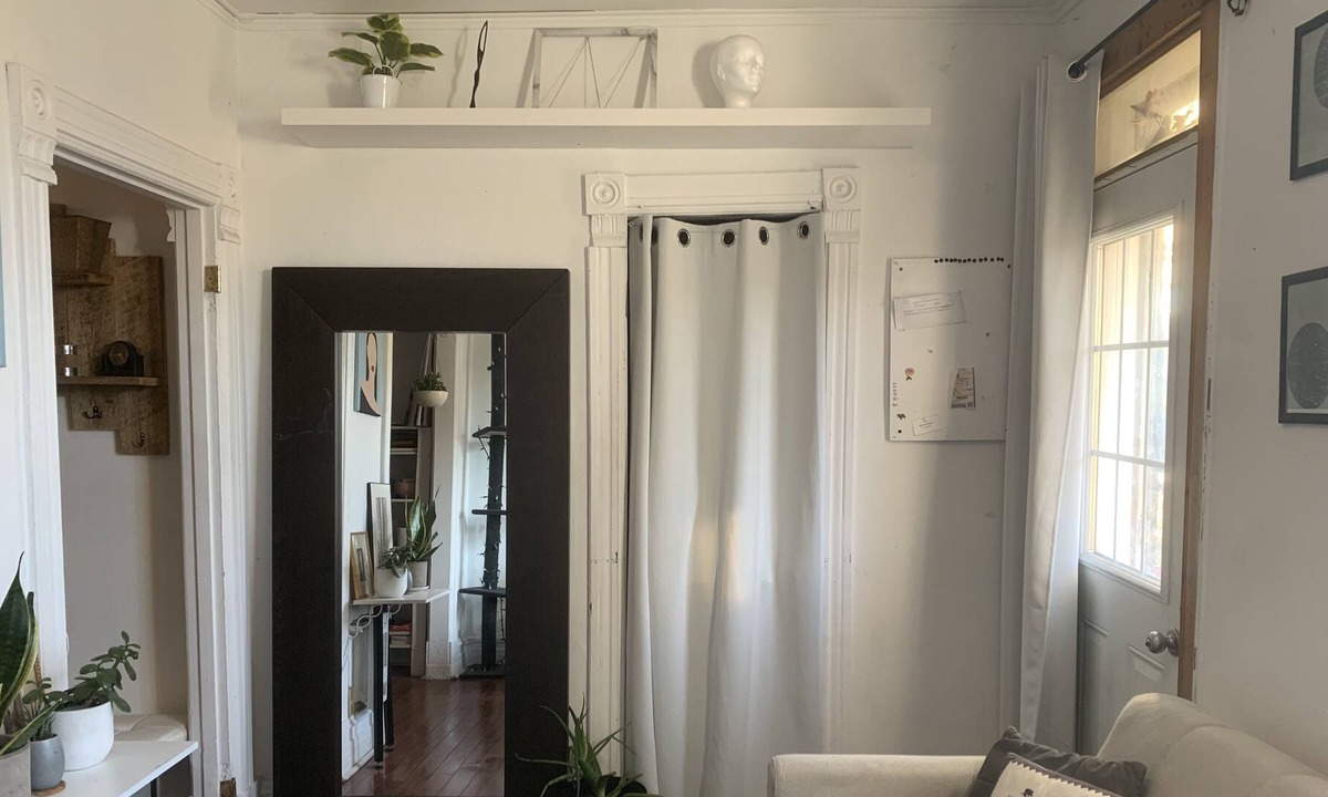 De Lorimier Apartment | Vrbo Property