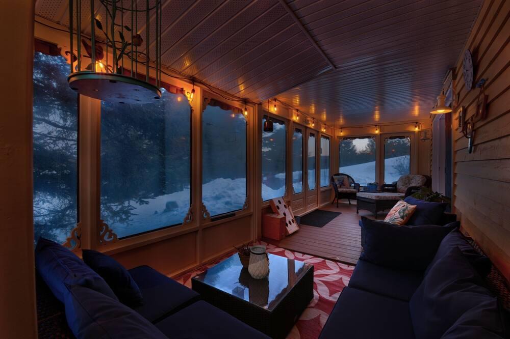 Saint Zenon House | Vrbo Property