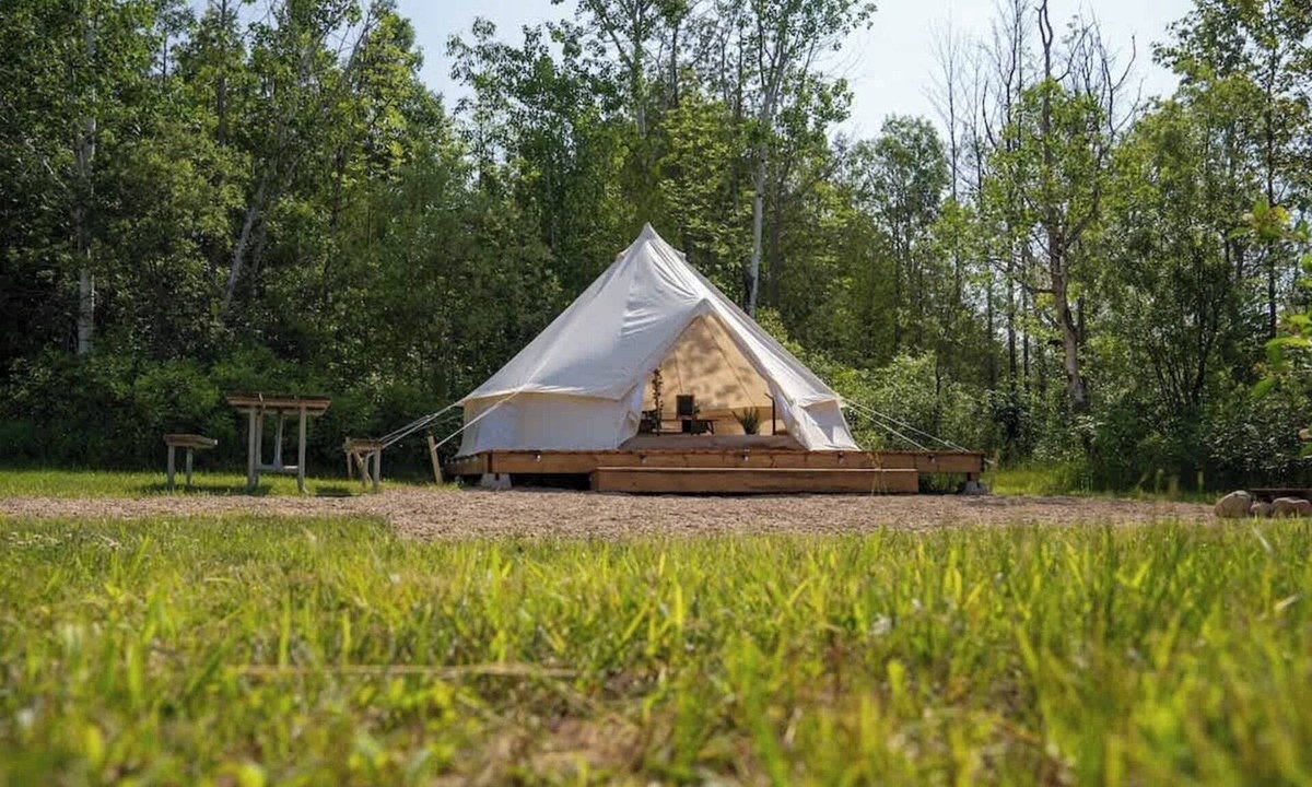 Miller Lake House | Wanderer Glamping Nordic Spa Access Near Grotto