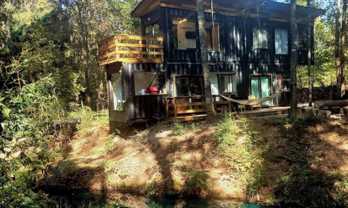 Plantersville House | Waterfront Getaway near Houston – Kayak & Fishing