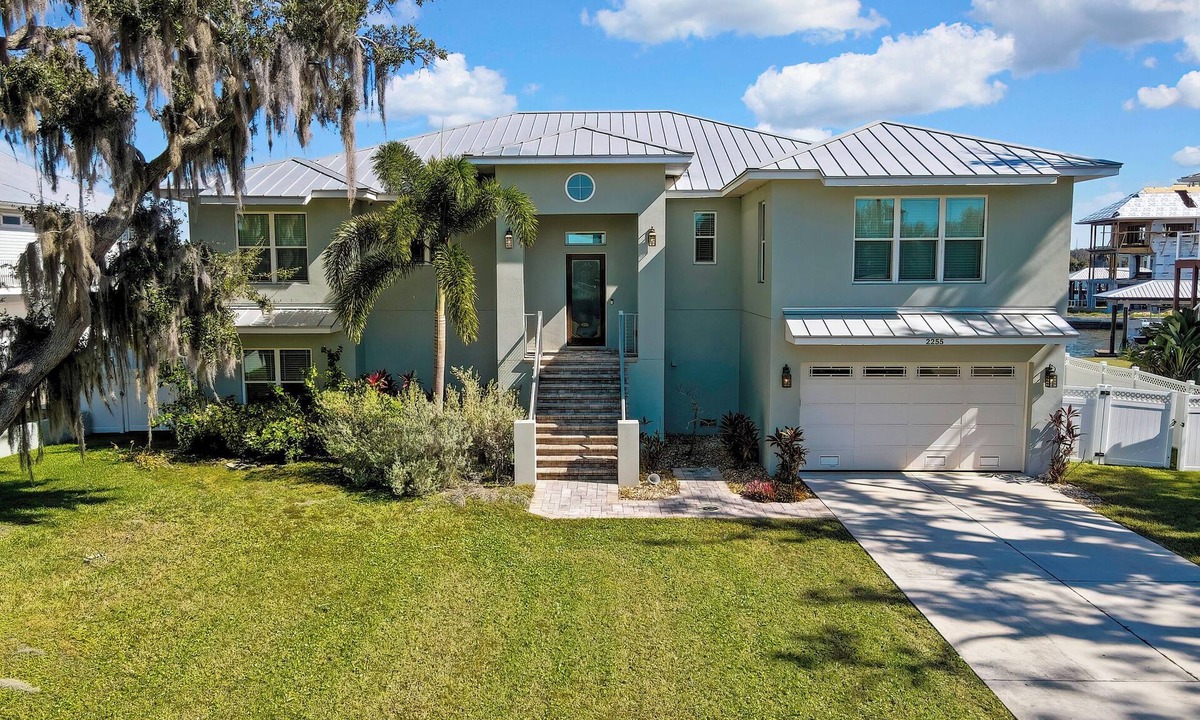 Crystal River House | Waterfront retreat at Watersedge Cay