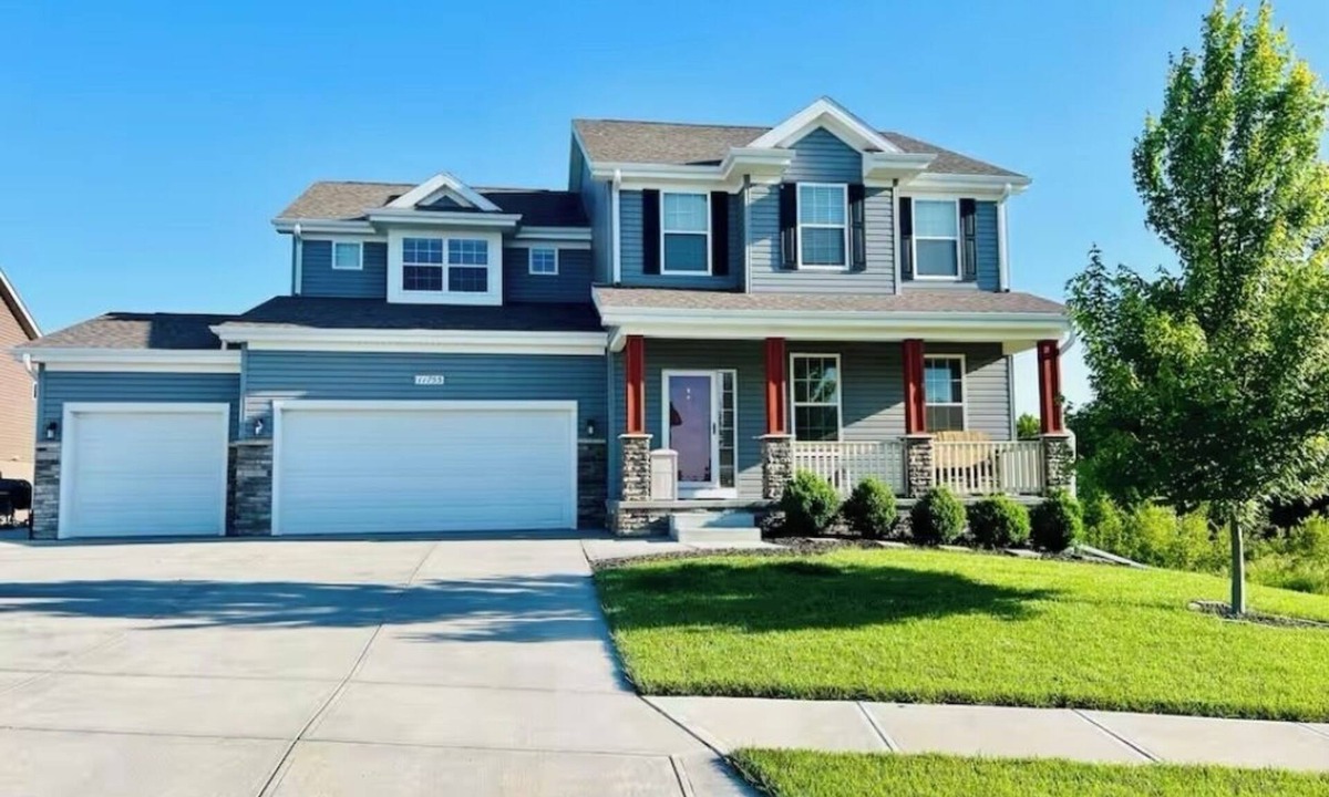 Sarpy County House | Welcome Home!