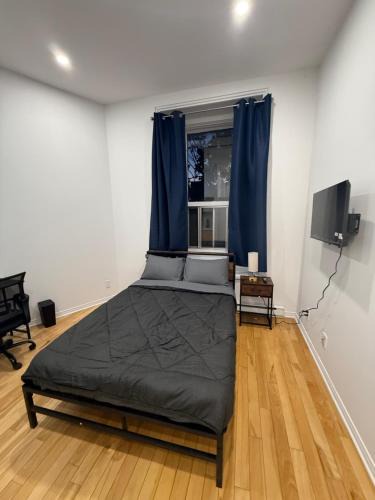 Sainte-Marie Apartment | Well located studio with Parking near Downtown Montreal