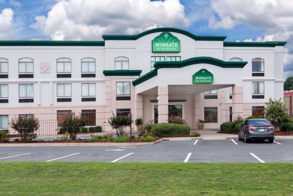 West Monroe Hotel | Wingate by Wyndham West Monroe